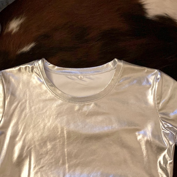 Silver size small Classy Tee - Picture 2 of 4